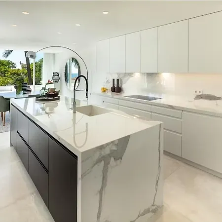Exclusive House In For 8 Guests - What'app - 0034-604-103-768 - For Reservations! Villa Marbella