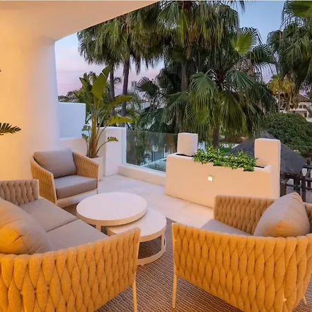 Exclusive House In For 8 Guests - What'app - 0034-604-103-768 - For Reservations! Villa